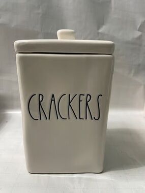 Rae Dunn square canister crackers